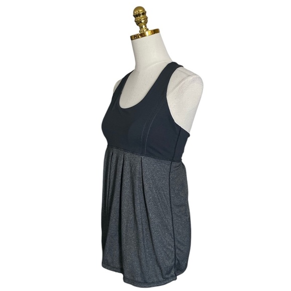 LULULEMON Women’s Power Dance Two Color Tone Black/Gray Sleeveless Tank Size 8 - Picture 3 of 7